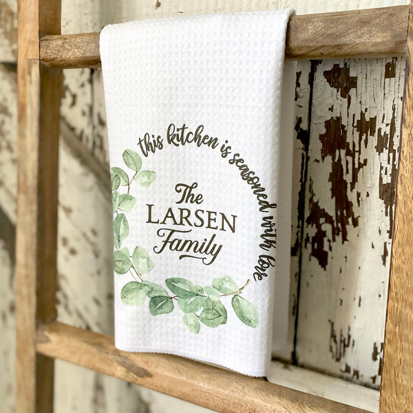 Seasoned With Love DIY Kitchen Towel - Mom Endeavors